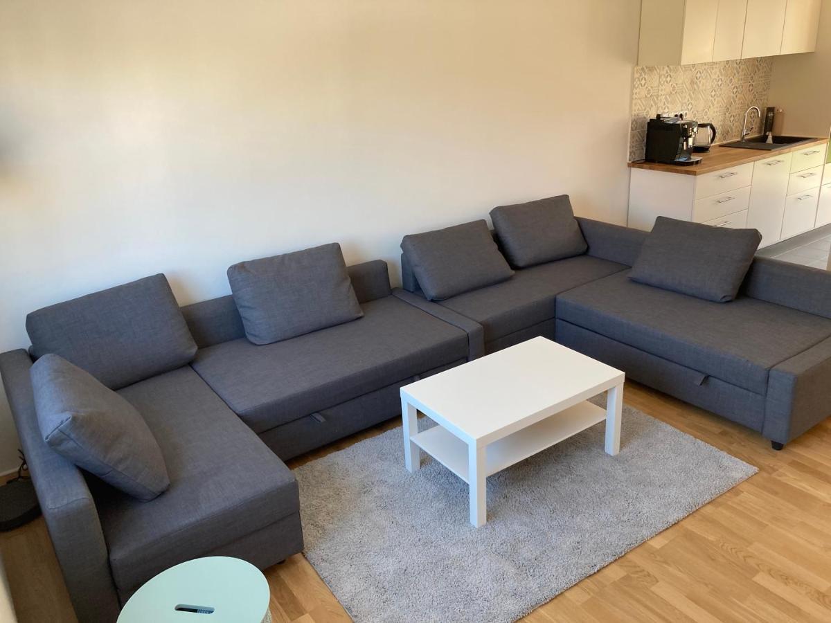 Apartman Maay Lägenhet Hlohovec Exteriör bild