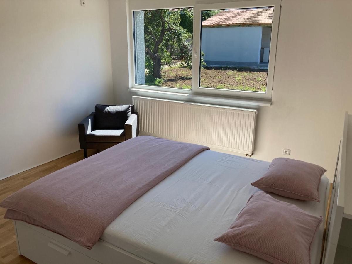 Apartman Maay Hlohovec Exteriör bild